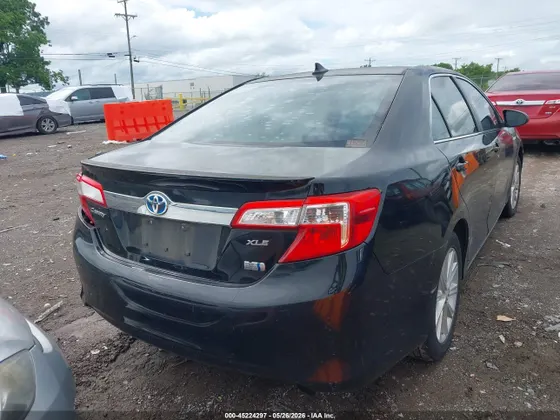 2012 Toyota Camry Hybrid XLE