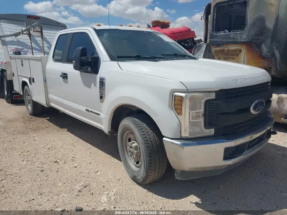2019 Ford F-350 XL