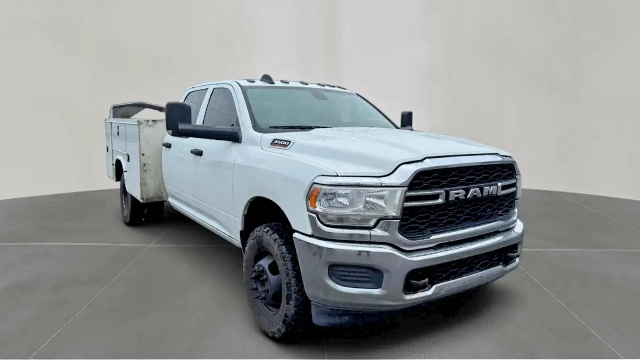 2020 Ram 3500 Chassis Cab Tradesman