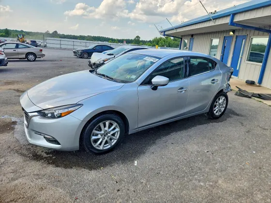 2018 Mazda Mazda3 4-Door Sport